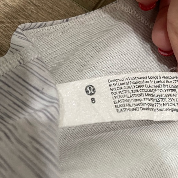 Lululemon Sports Bra - Picture 5 of 6